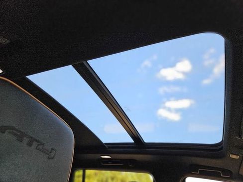 Used 2023 GMC Yukon XL AT4 w/ AT4 Premium Plus Package image 28