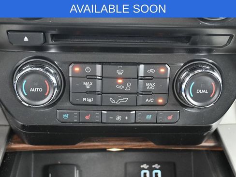 Used 2016 Ford F150 Lariat AWD/4WD image 32
