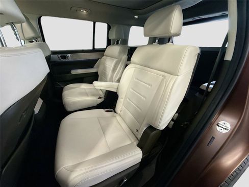 Used 2025 Hyundai Santa Fe Calligraphy FWD image 26
