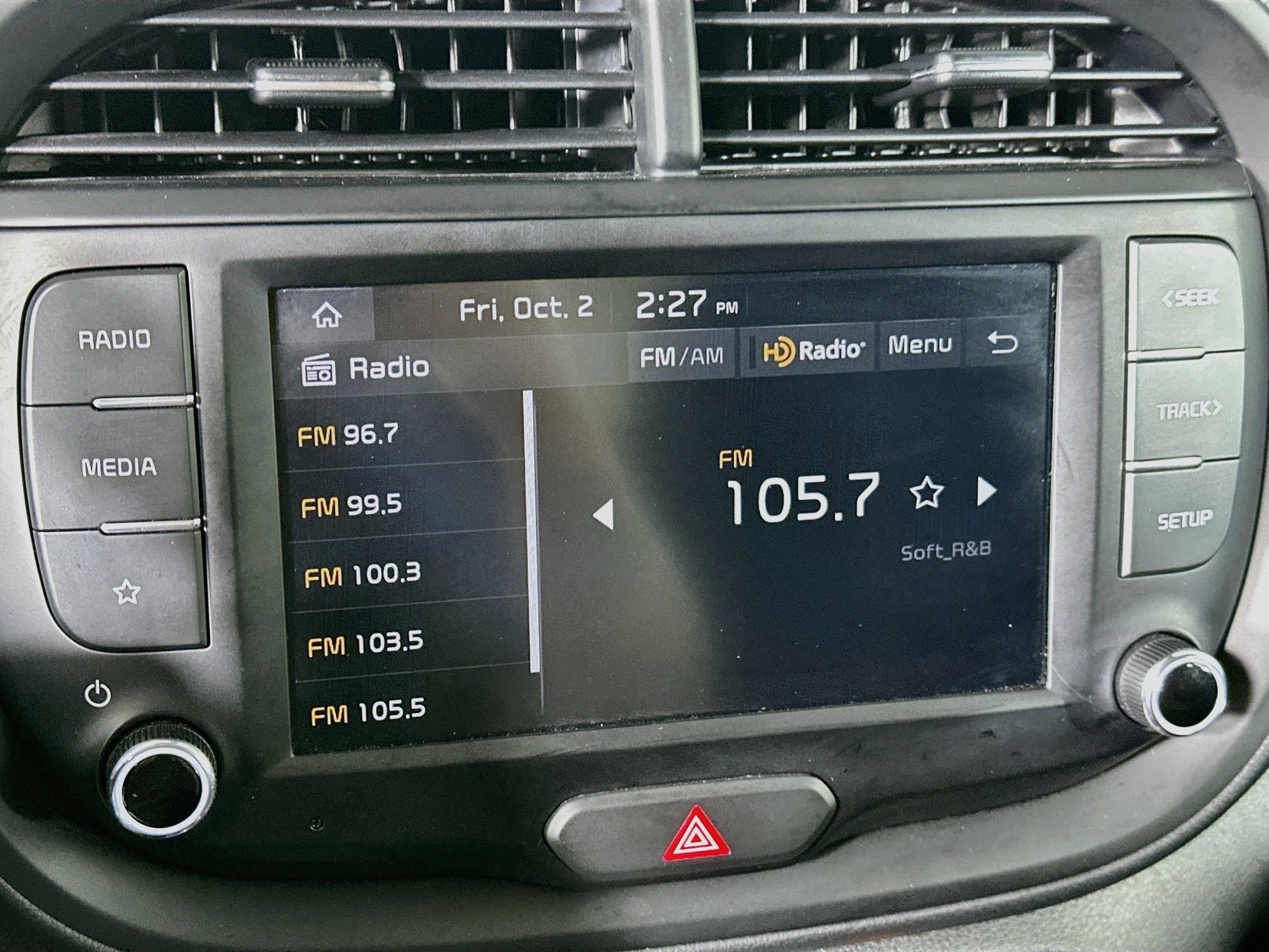 Used 2025 Kia Soul LX w/ LX Technology Package FWD image 21