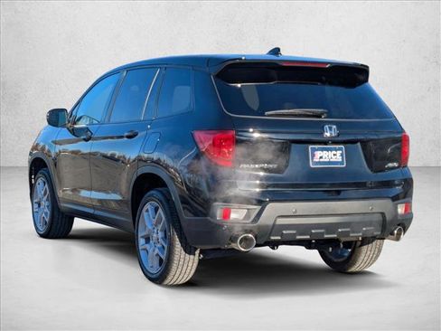 Certified 2025 Honda Passport EX-L image 8