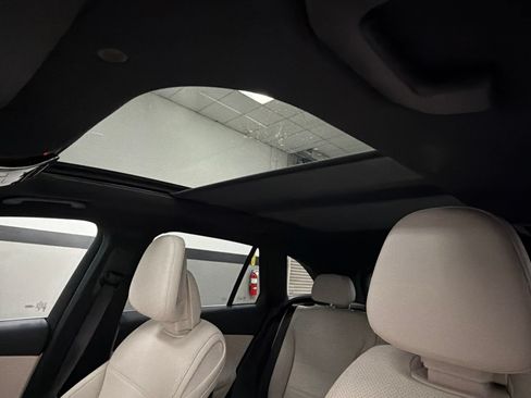 Certified 2026 Mercedes-Benz GLC 300 image 27
