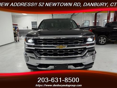 Used 2018 Chevrolet Silverado 1500 LTZ AWD/4WD image 8