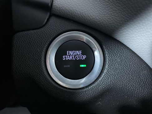 Used 2024 Chevrolet Equinox LS image 8