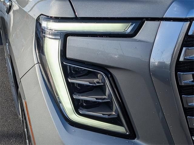 New 2026 GMC Yukon XL Denali AWD/4WD image 10