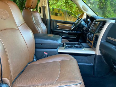 Used 2014 RAM 2500 Longhorn w/ Convenience Group AWD/4WD image 48