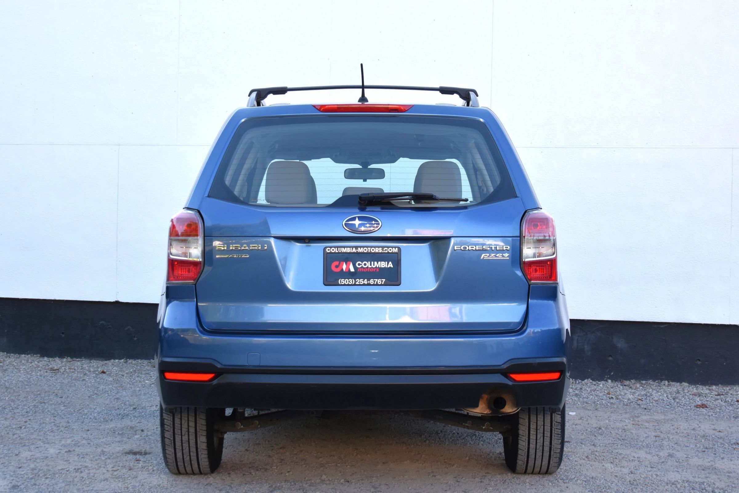 Used 2015 Subaru Forester 2.5i w/ Alloy Wheel Package AWD/4WD image 4