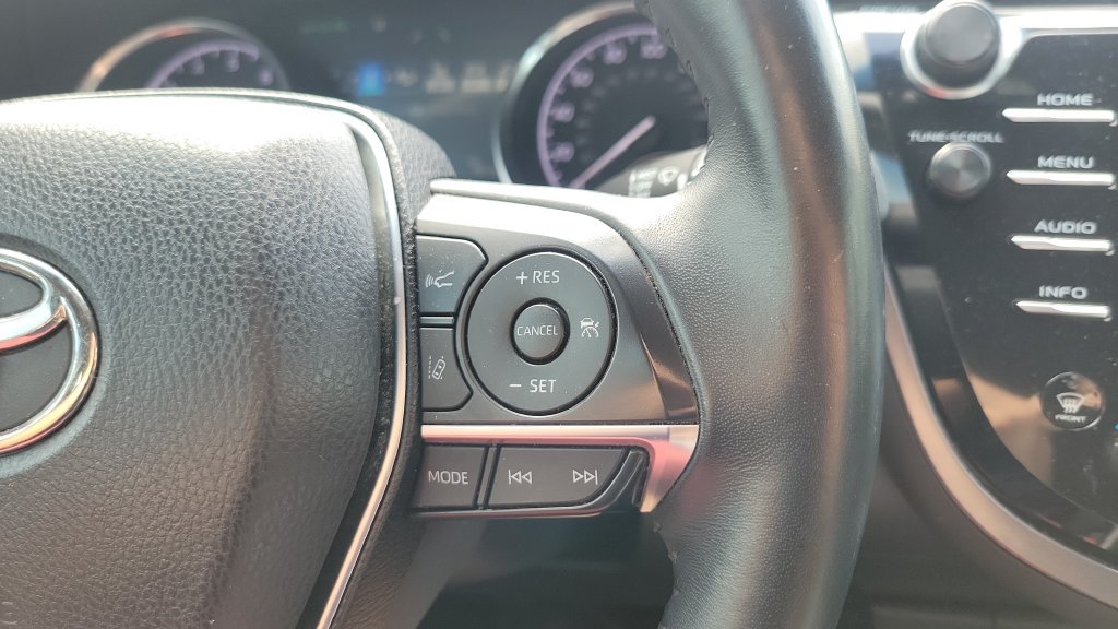 Used 2018 Toyota Camry XLE w/ Audio Package FWD image 22