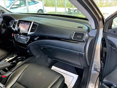 Used 2020 Honda Ridgeline RTL-E image 24