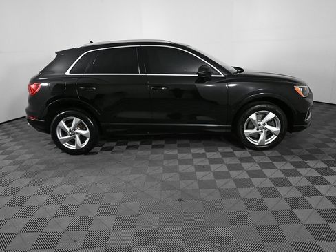 Used 2020 Audi Q3 2.0T Premium w/ Convenience Package image 25