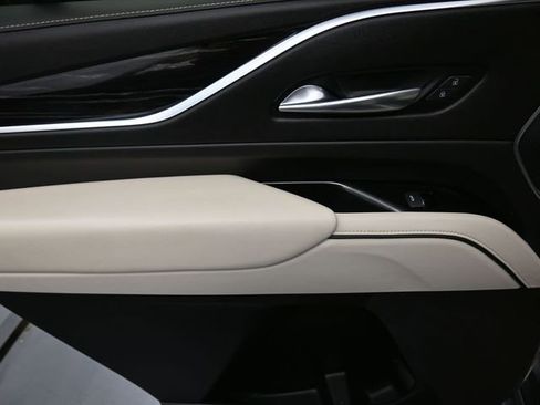 Used 2021 Cadillac Escalade Sport w/ Driver Assist Tech Package AWD/4WD image 19