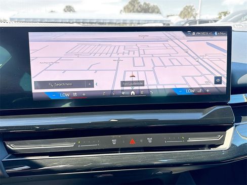 Used 2024 BMW 530i image 14