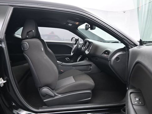 Used 2022 Dodge Challenger R/T Scat Pack RWD image 29