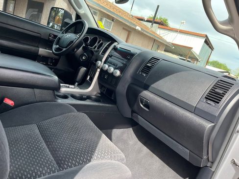 Used 2013 Toyota Tundra 2WD CrewMax w/ TRD Off-Road Pkg image 35
