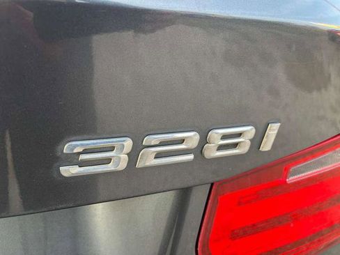Used 2013 BMW 328i xDrive Sedan image 12