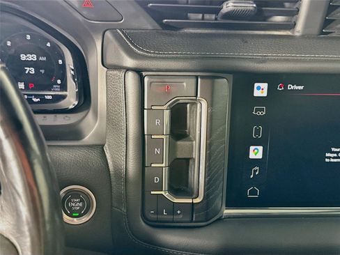 Used 2022 GMC Yukon XL Denali w/ Denali Ultimate Package AWD/4WD image 10