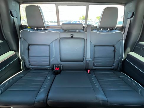 Used 2026 GMC Sierra 2500 AT4X AWD/4WD image 26