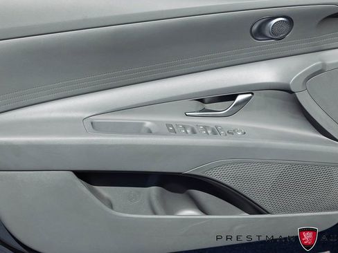 Used 2024 Hyundai Elantra SEL FWD image 18