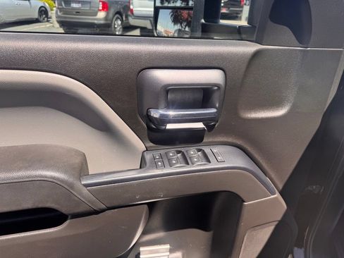 Used 2016 Chevrolet Silverado 3500 4x4 Double Cab image 9