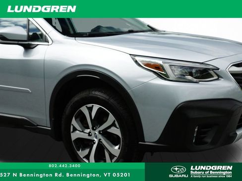Used 2022 Subaru Outback Limited AWD/4WD image 35
