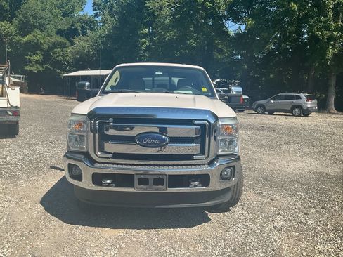 Used 2015 Ford F250 Lariat w/ Lariat Ultimate Package AWD/4WD image 2