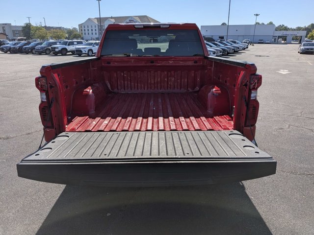 Used 2025 Chevrolet Silverado 1500 LT AWD/4WD image 13