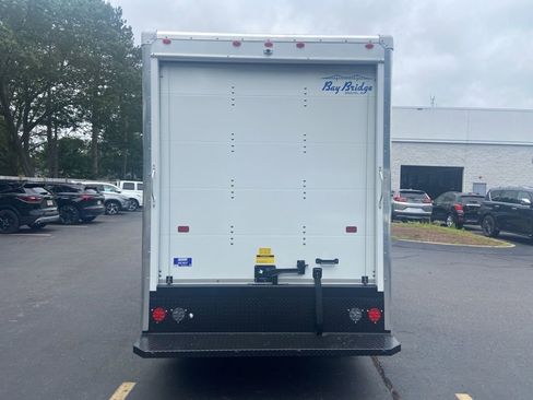 New 2025 Chevrolet Express 3500 w/ Power Convenience Package image 4