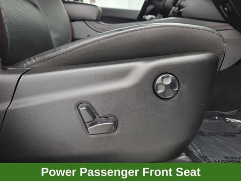 Used 2025 Dodge Durango R/T AWD/4WD image 54