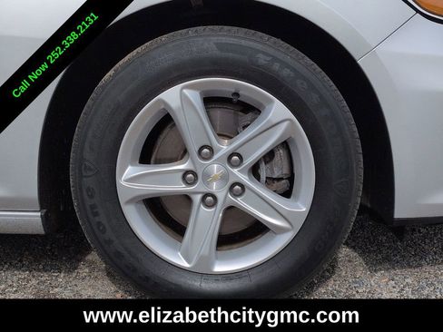 Used 2020 Chevrolet Malibu LS FWD image 13