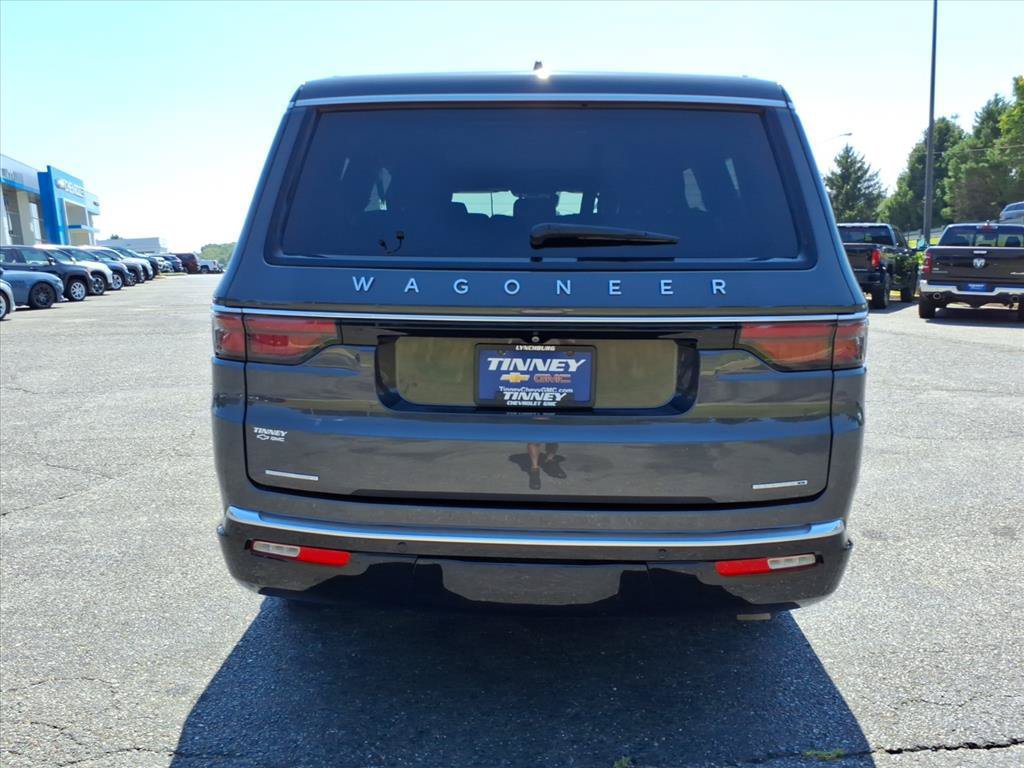 Used 2022 Jeep Wagoneer Series I w/ Convenience Group I AWD/4WD image 4
