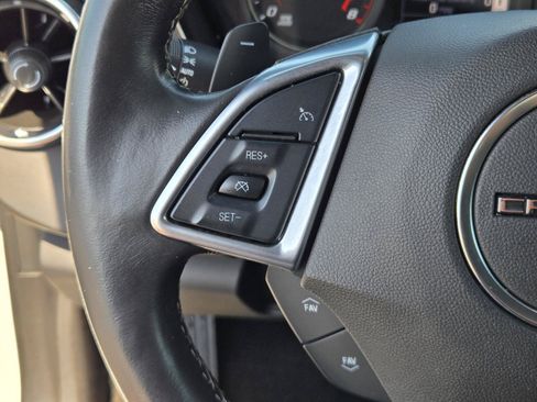 Used 2020 Chevrolet Camaro LT RWD image 15