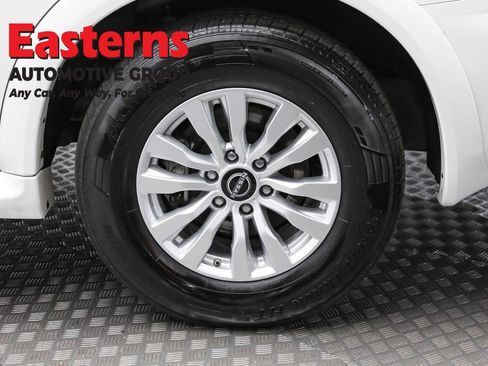 Used 2024 Nissan Armada SV RWD image 8