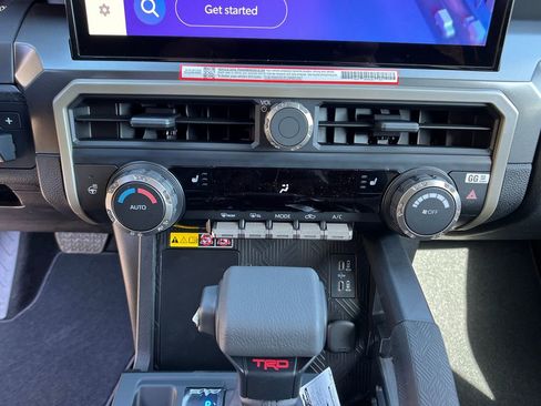 New 2026 Toyota Tacoma TRD Off-Road w/ TRD Off Road Upgrade Package AWD/4WD image 17