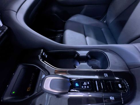 Used 2024 Toyota Crown Platinum image 29