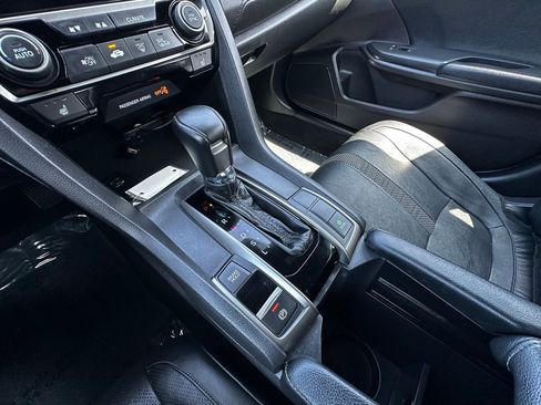 Used 2020 Honda Civic EX-L image 25