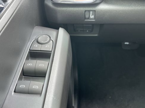 New 2025 GMC Canyon Elevation w/ Convenience Package image 51