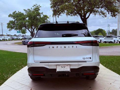 Certified 2026 INFINITI QX60 Autograph w/ Autograph Tech Package image 7