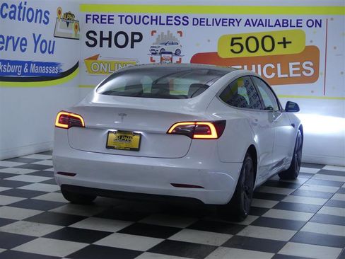 Used 2019 Tesla Model 3 Standard Range Plus image 6