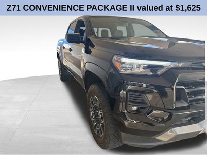 Used 2023 Chevrolet Colorado Z71 w/ Z71 Convenience Package 2
