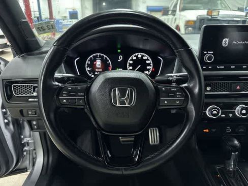 Used 2023 Honda Civic Sport image 18