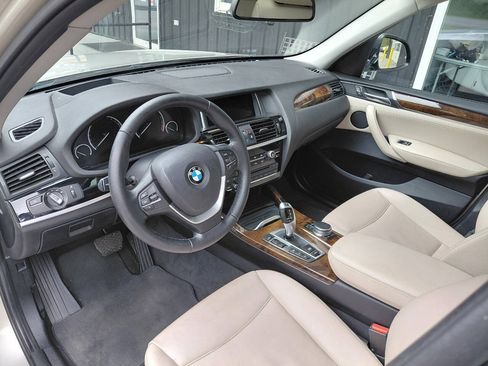 Used 2017 BMW X3 xDrive28i AWD/4WD image 10