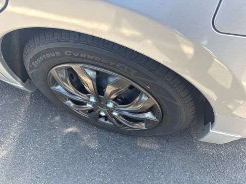 Used 2010 Nissan Altima 2.5 S FWD image 4