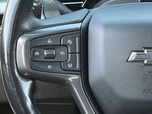 Used 2025 Chevrolet Silverado 1500 High Country w/ High Country Premium Package AWD/4WD image 19