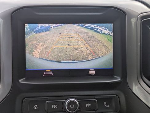 Used 2020 Chevrolet Silverado 1500 Custom w/ Custom Value Package image 19