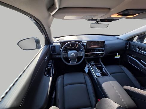 New 2026 Nissan Pathfinder SL AWD/4WD image 15
