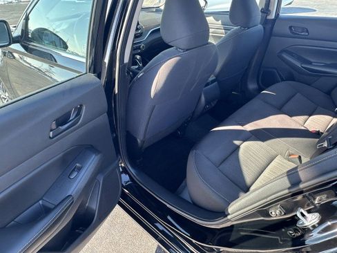 Used 2024 Nissan Altima 2.5 SV image 15