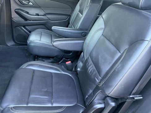Used 2022 Chevrolet Traverse LT AWD/4WD image 9