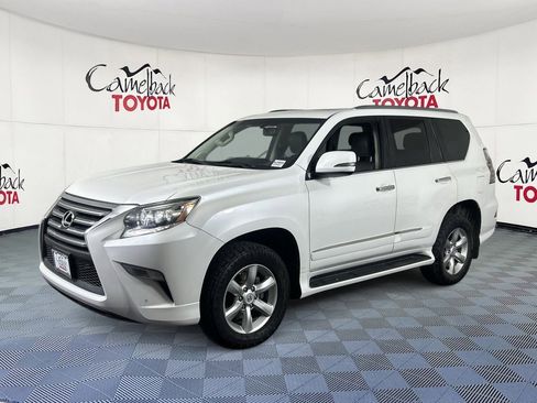 Used 2018 Lexus GX 460 w/ Navigation Package image 2
