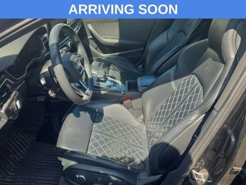 Used 2023 Audi S4 Premium Plus w/ Premium Plus Package image 4