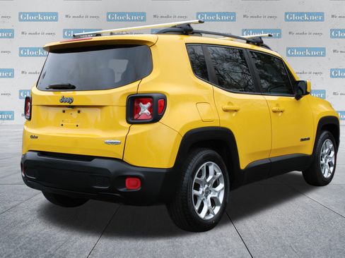 Used 2016 Jeep Renegade Latitude w/ Cold Weather Group image 6